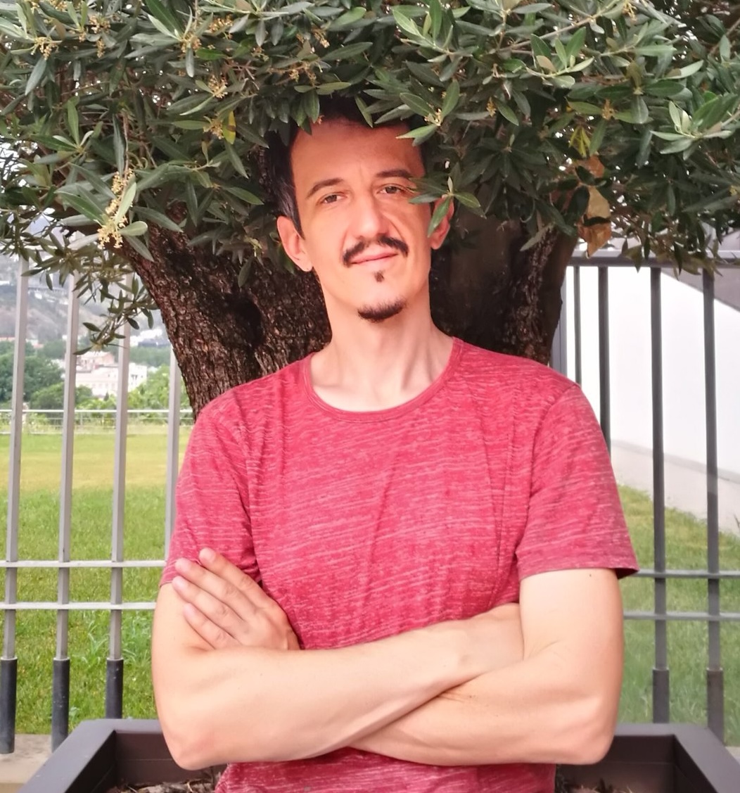 Dmitriy Razakhatsky photo